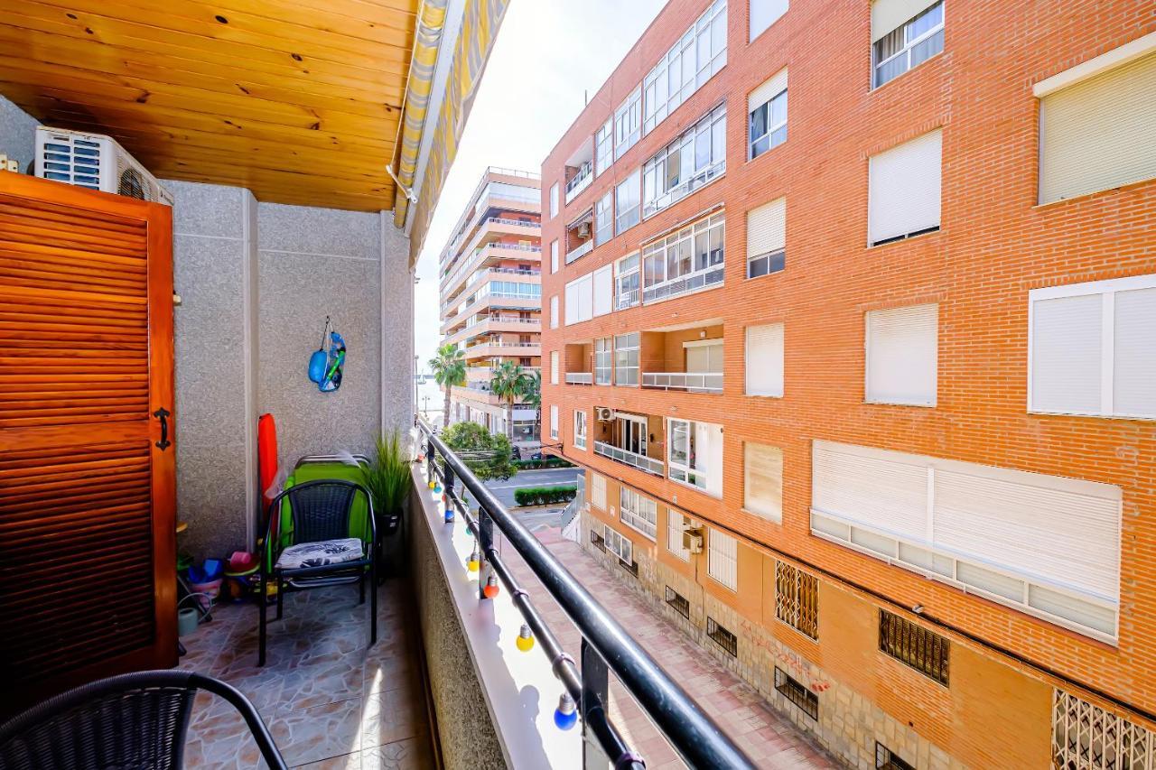 Apartamento Apartament Alexandro'S Torrevieja Exterior foto